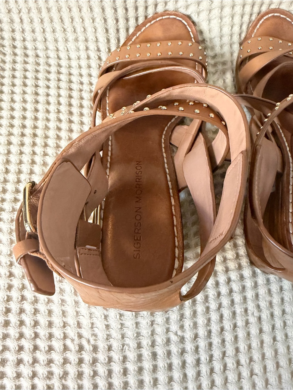 Sigerson Morrison Studded Leather Block Heel Sandals Tan Size 9B Designer Shoes - Picture 10 of 11